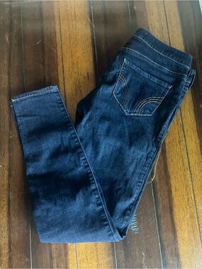 Hollister Women's Dark Blue Skinny Jeans - Stretch Denim